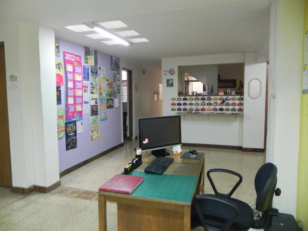 Hostal Tamarindo Itagüí Buitenkant foto