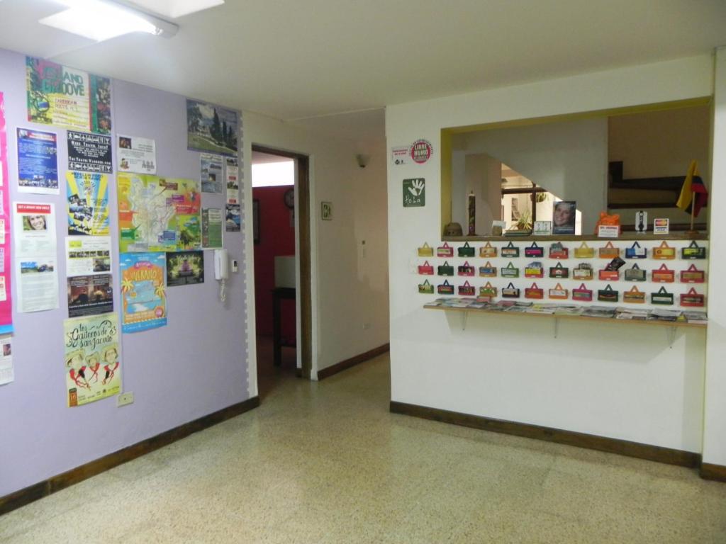 Hostal Tamarindo Itagüí Buitenkant foto